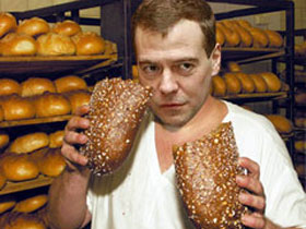 Медведев в булочной. Коллаж с сайта www.apn.ru