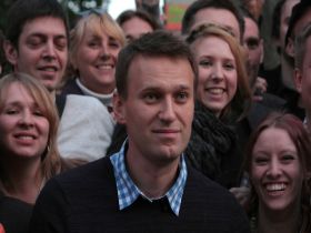 Алексей Навальный на Арбате. Фото Каспарова.Ru