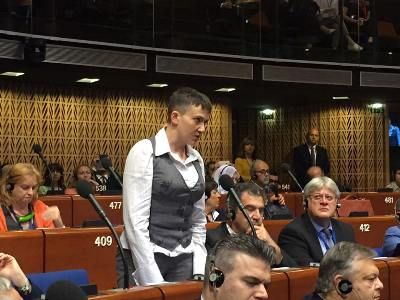 Украинский депутат Надежда Савченко на заседании ПАСЕ. Фото: 112.agency