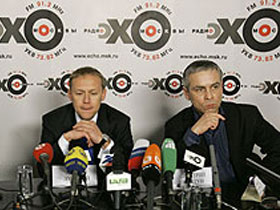 Андрей Луговой, Дмитрий Ковтун. Фото: AP