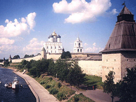 Псков. Фото с сайта  www.buzlanov.ru
