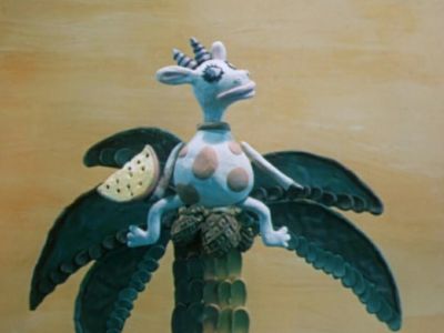 Ворона-Корова (из мультфильма "Пластилиновая ворона", 1981): pikabu.ru
