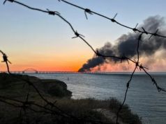 Пожар на Керченском мосту. Фото: Алена Попова / ТАСС